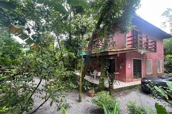 Casa à venda com 3 quartos, 150m² - Sertão do Camburi,São Sebastião