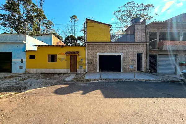 Sobrado à venda com 2 quartos, 210.99m² - Barro Branco,Ribeirão Pires 