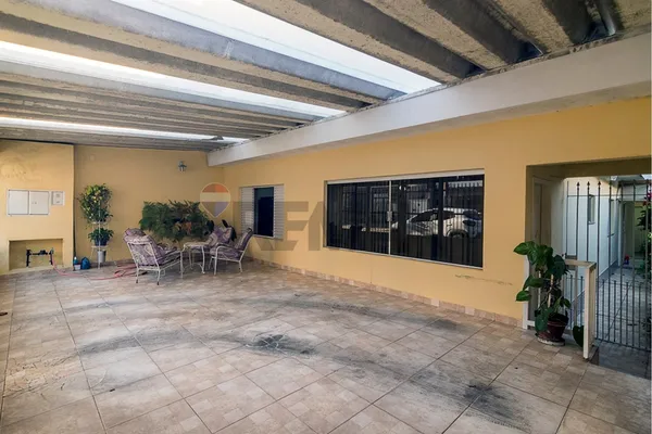 Casa à venda com 3 quartos, 177m² - Vila Helena,Santo André 