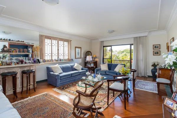 Apartamento à venda com 4 quartos, 200m² - Moema,São Paulo