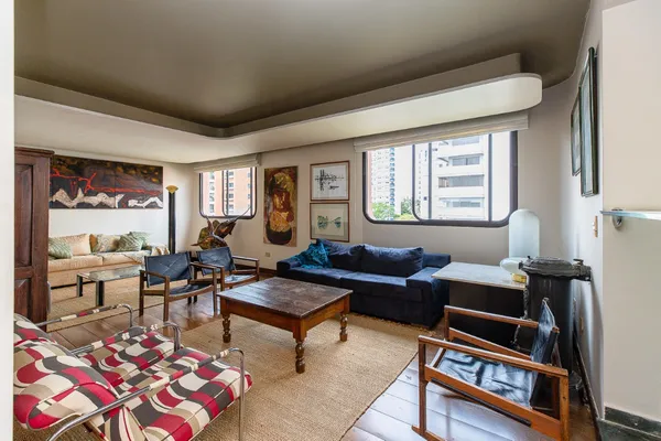 Apartamento à venda com 3 quartos, 210m² - Moema,São Paulo
