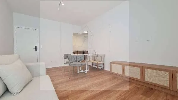 Apartamento à venda com 2 quartos, 71.5m² - ,