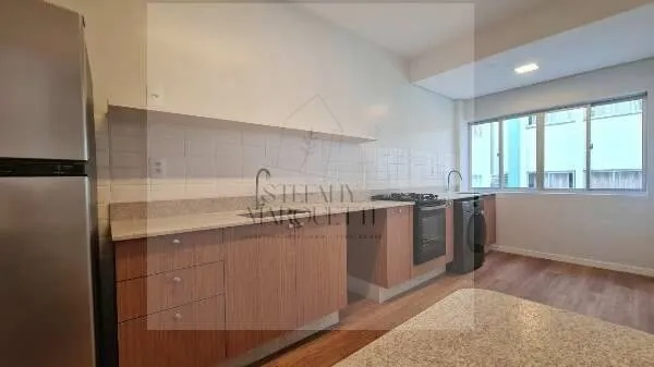 Apartamento à venda com 2 quartos, 71.5m² - ,