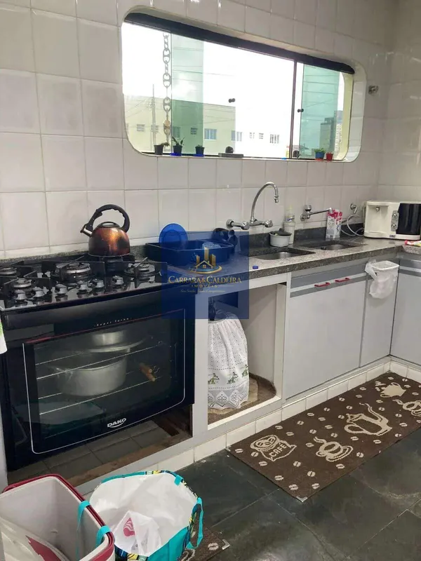 Sobrado à venda com 5 quartos, 283m² - Pontal de Santa Marina,Caraguatatuba