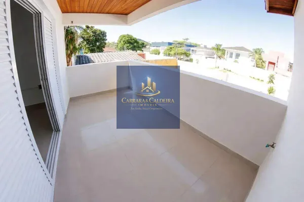 Sobrado à venda com 5 quartos, 296m² - Balneário Praia do Pernambuco,Guarujá
