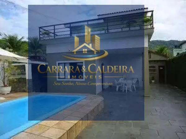 Sobrado à venda com 3 quartos, 168m² - Enseada,Guarujá