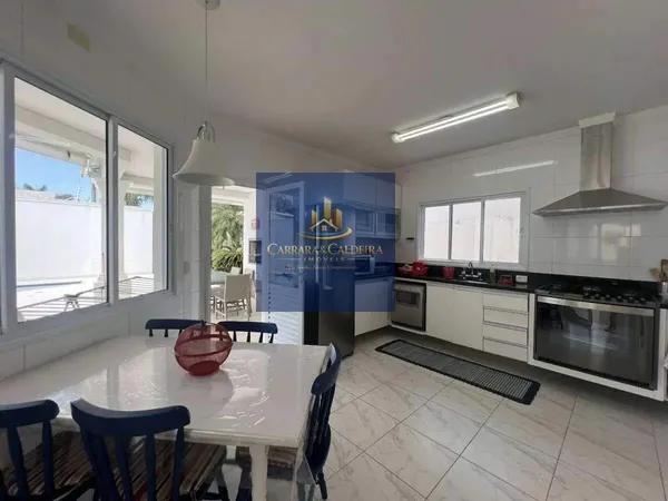 Sobrado à venda com 4 quartos, 300m² - Balneário Praia do Pernambuco,Guarujá