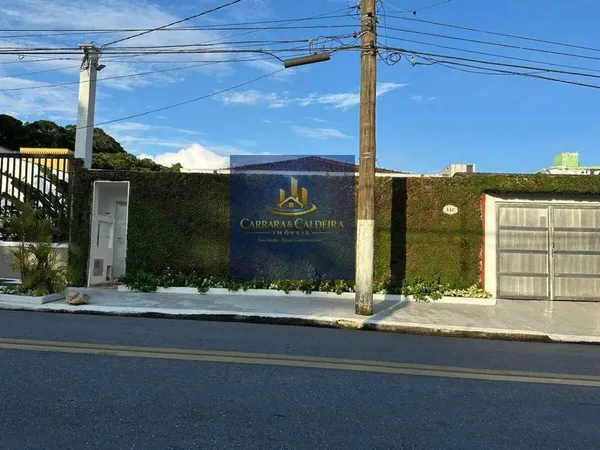 Casa à venda com 3 quartos, 300m² - Tombo,Guarujá