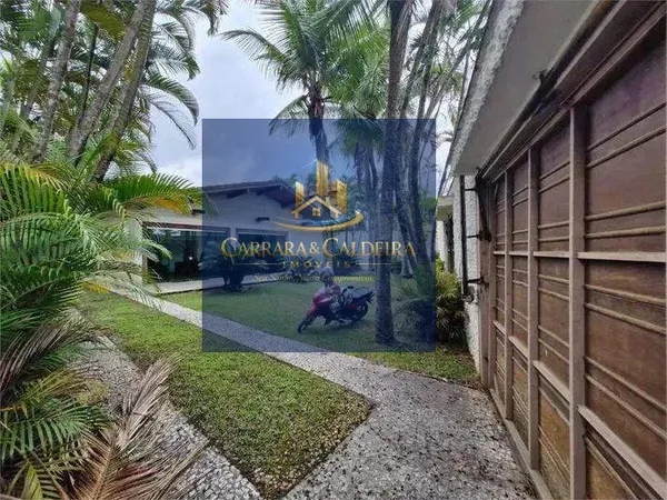 Casa à venda com 3 quartos, 225m² - Enseada,Guarujá