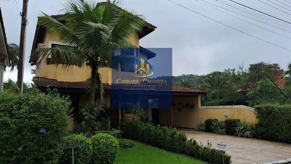 Sobrado em condomínio à venda com 4 quartos, 250m² - Balneário Praia do Pernambuco,Guarujá