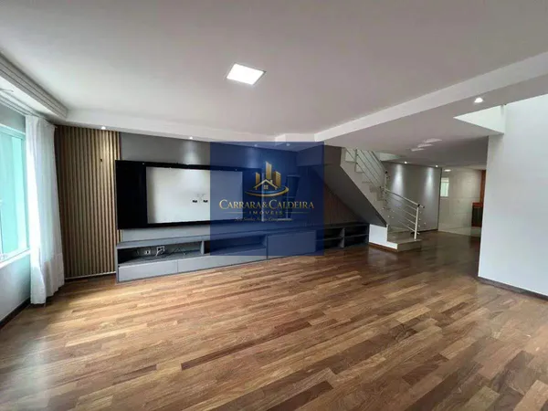 Sobrado à venda com 4 quartos, 227,00m² - Nova Petrópolis,São Bernardo do Campo