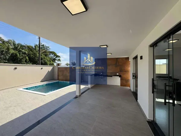 Casa à venda com 3 quartos, 88,84m² - Cidade Nova,Peruíbe