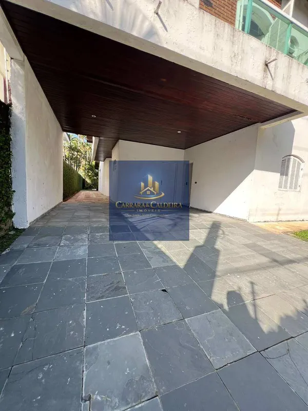 Sobrado à venda com 5 quartos, 350m² - Enseada Guaruja,