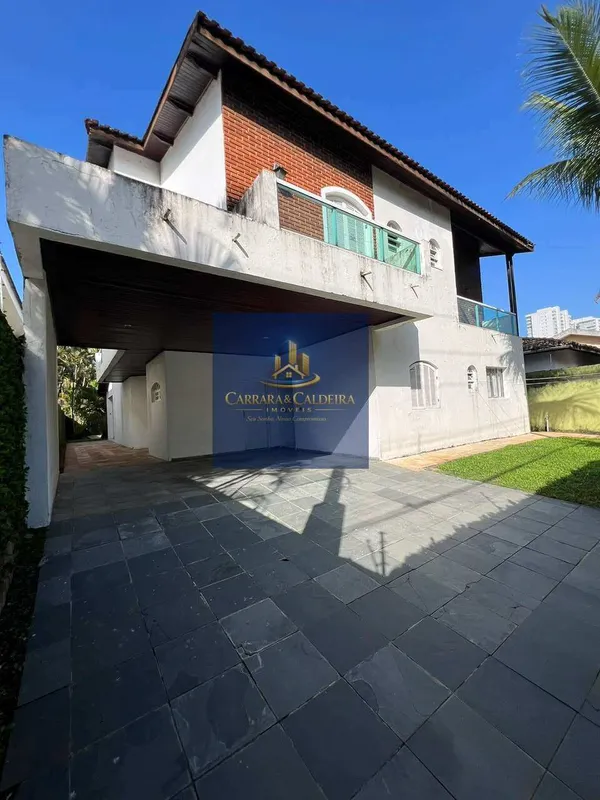 Sobrado à venda com 5 quartos, 350m² - Enseada Guaruja,