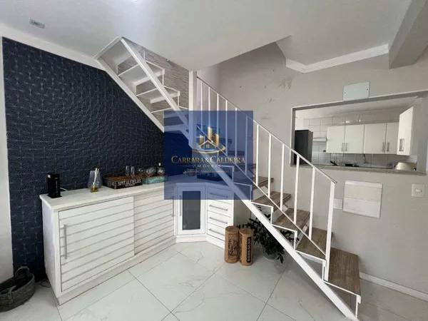 Cobertura à venda com 4 quartos, 200m² - Pitangueiras,Guarujá