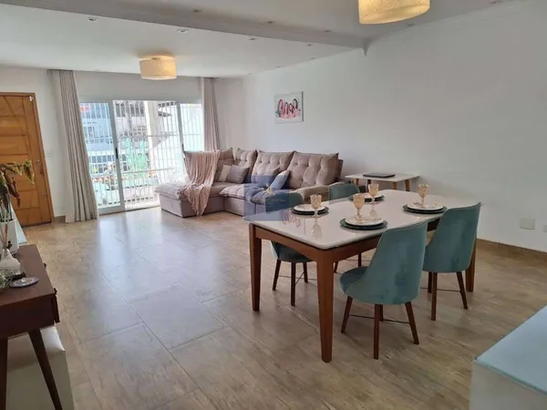 Sobrado à venda com 4 quartos, 268,59m² - Nova Petrópolis,São Bernardo do Campo