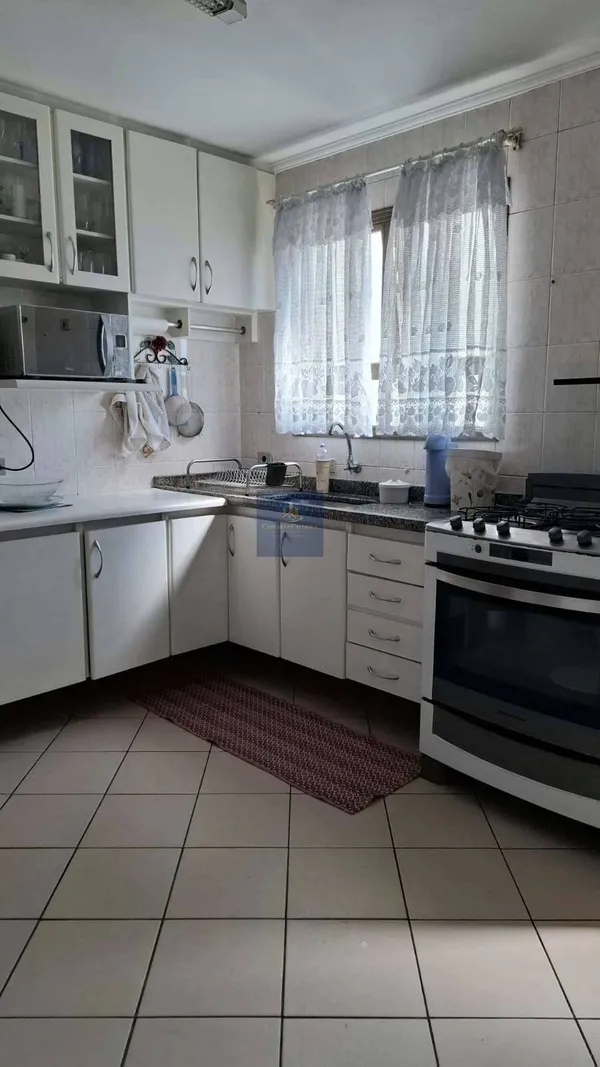 Apartamento à venda com 3 quartos - ,