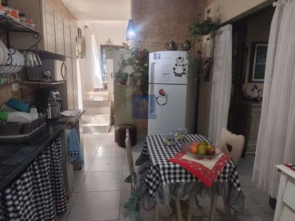 Casa à venda com 3 quartos, 256m² - Água Azul,Guarulhos