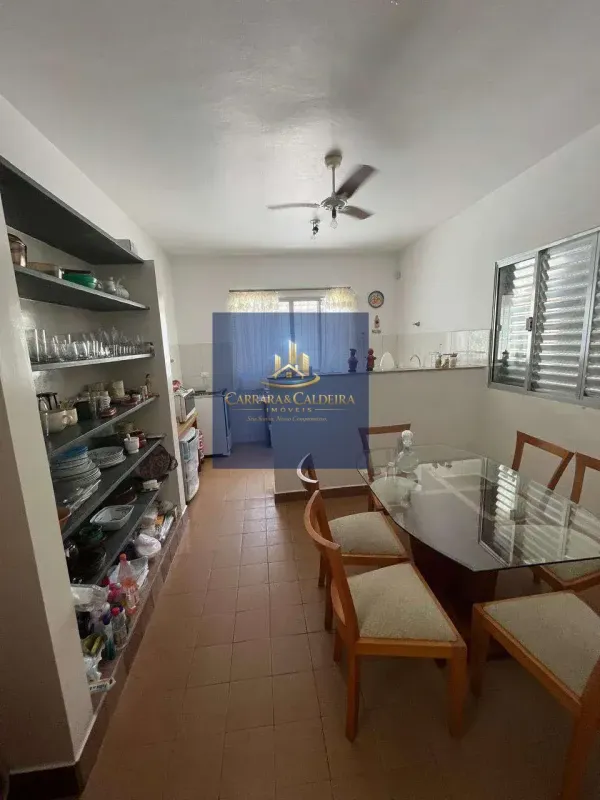 Casa à venda com 3 quartos - Jd Suarao,Itanhaém