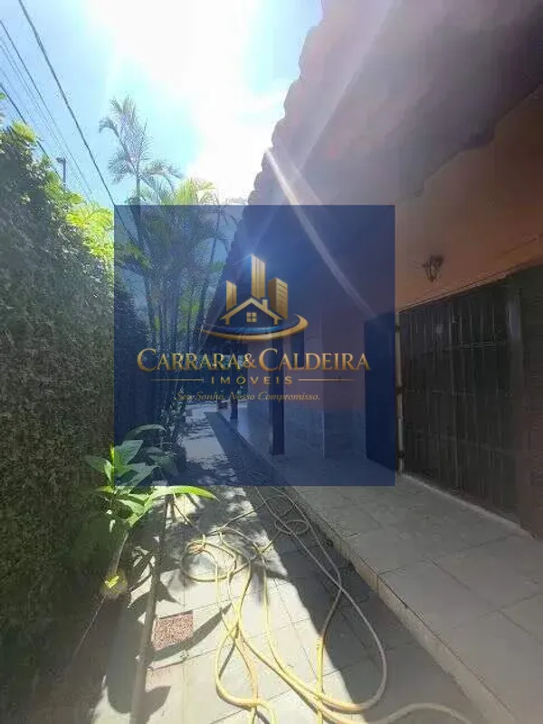 Casa à venda com 3 quartos, 175m² - Campos Eliseos,Itanhaém