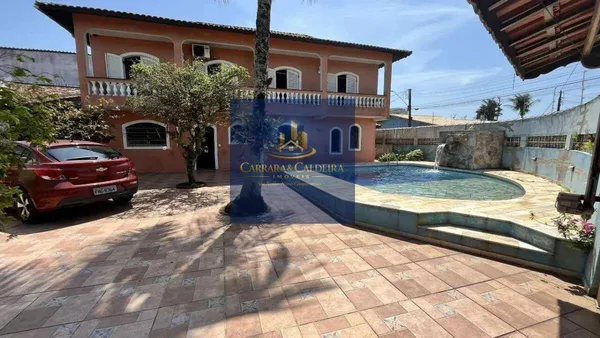 Sobrado à venda com 5 quartos, 343,30m² - Vila São Paulo,Itanhaém