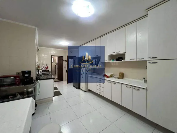 Sobrado à venda com 5 quartos, 340m² - Nova Petrópolis,São Bernardo do Campo