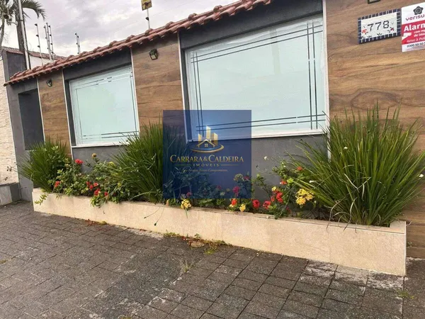 Casa à venda com 3 quartos, 150m² - Balneario Oasis,Peruíbe
