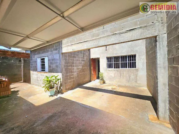 Casa à venda com 2 quartos, 78m² - Jardim Tangará,Bady Bassitt
