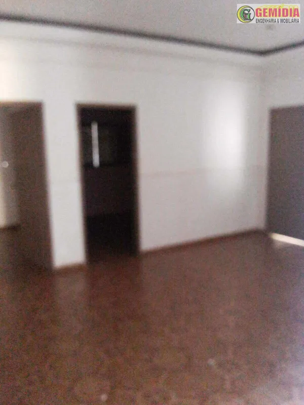 Casa à venda com 3 quartos, 160m² - ,