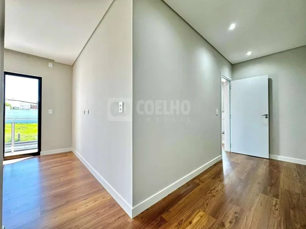 Sobrado à venda com 3 quartos, 144m² - Cruzeiro,São José dos Pinhais