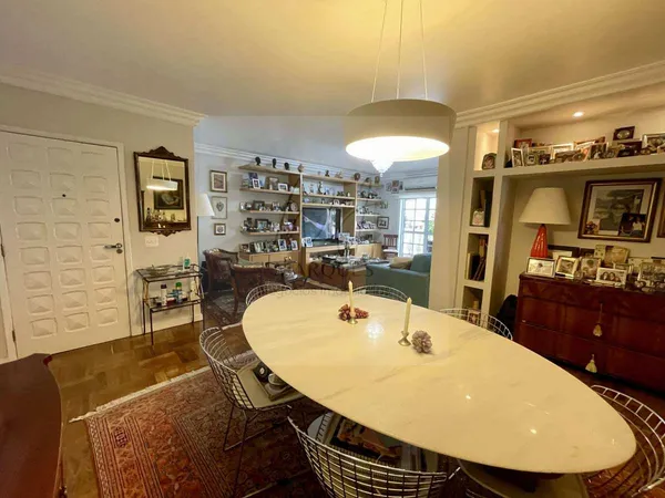 Apartamento à venda com 3 quartos, 130m² - Itaim Bibi,São Paulo