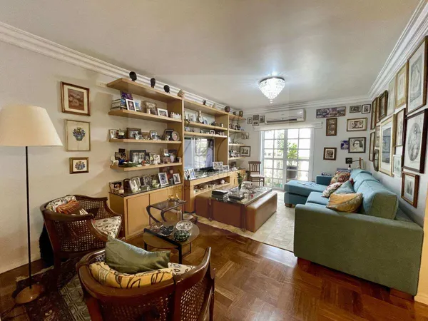 Apartamento à venda com 3 quartos, 130m² - Itaim Bibi,São Paulo