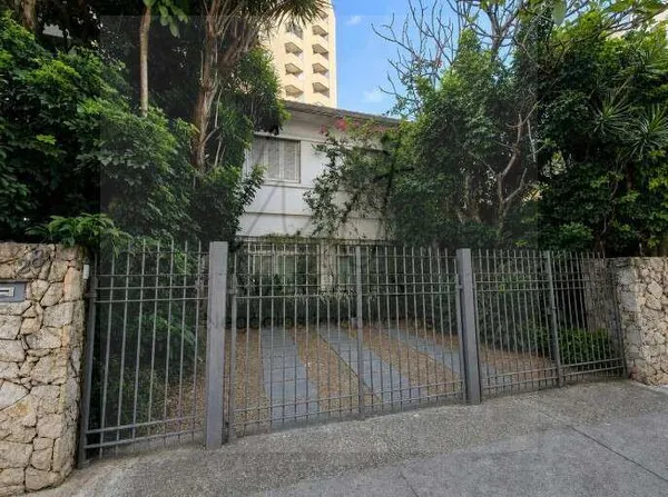 Casa à venda com 3 quartos, 230,00m² - Moema,São Paulo