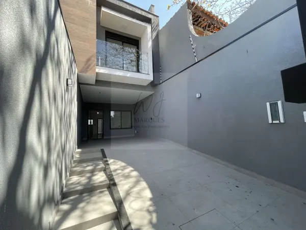Sobrado à venda com 4 quartos, 192m² - Vila Monumento,São Paulo
