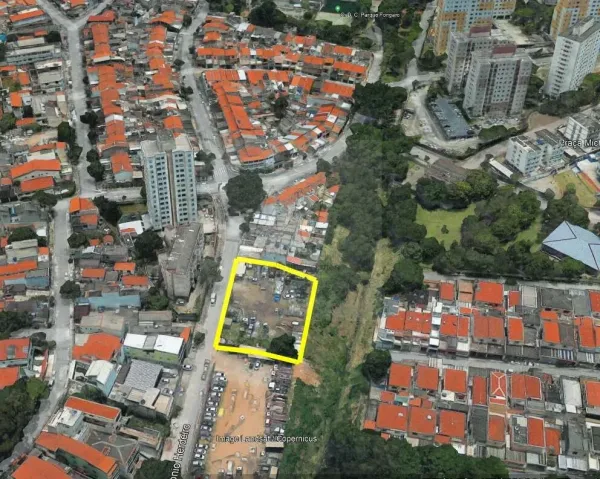 Terreno à venda - Sacomã,São Paulo