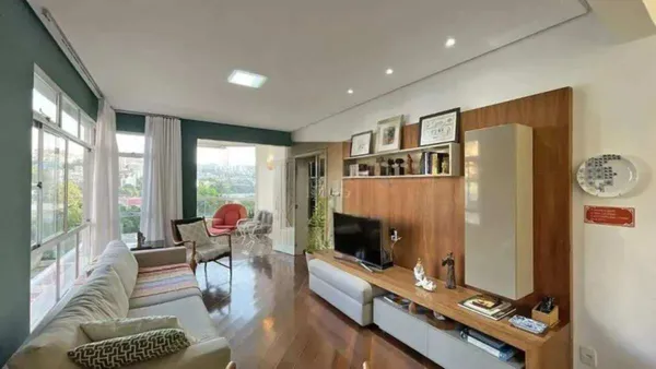 Apartamento à venda com 4 quartos - ,