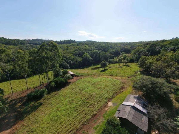 Chácara à venda com 2 quartos, 90.00m² - Becker,Dois Irmãos