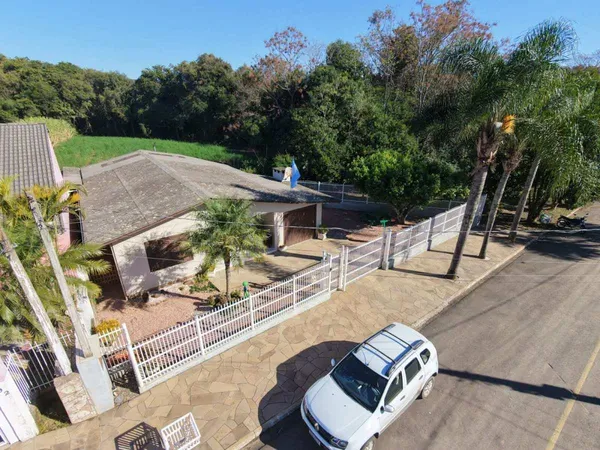 Casa à venda com 3 quartos, 130,00m² - Portal da Serra,Dois Irmãos