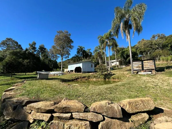 Sítio à venda com 2 quartos, 140,00m² - Nova Renânia,Santa Maria do Herval