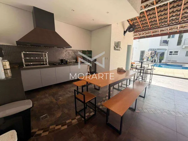 Casa à venda com 2 quartos, 120m² - Loteamento Villa Branca,Jacareí
