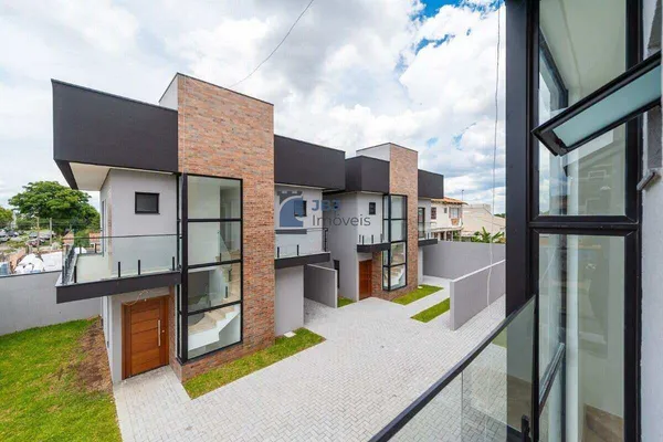 Sobrado em condomínio à venda com 3 quartos, 200m² - Cajuru,Curitiba