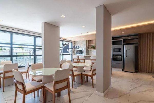 Apartamento à venda com 2 quartos, 54m² - Capão Raso,Curitiba