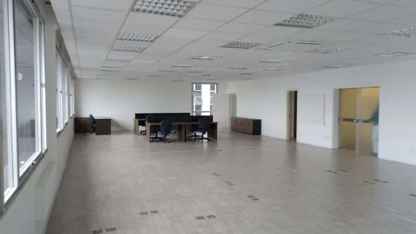 Conjunto Comercial para alugar, 200m² - Bela Vista,