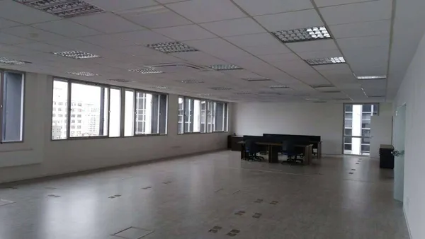 Conjunto Comercial para alugar, 200m² - Bela Vista,