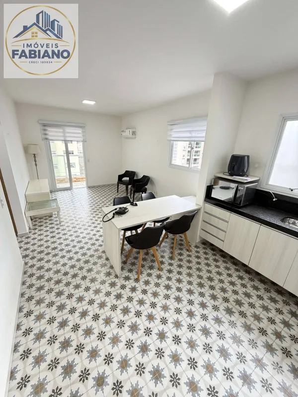 Apartamento para alugar com 2 quartos, 65m² - Ponta da Praia,Santos
