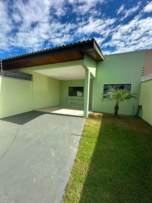 Casa à venda com 2 quartos, 109m² - Jardim Itália III,Sinop