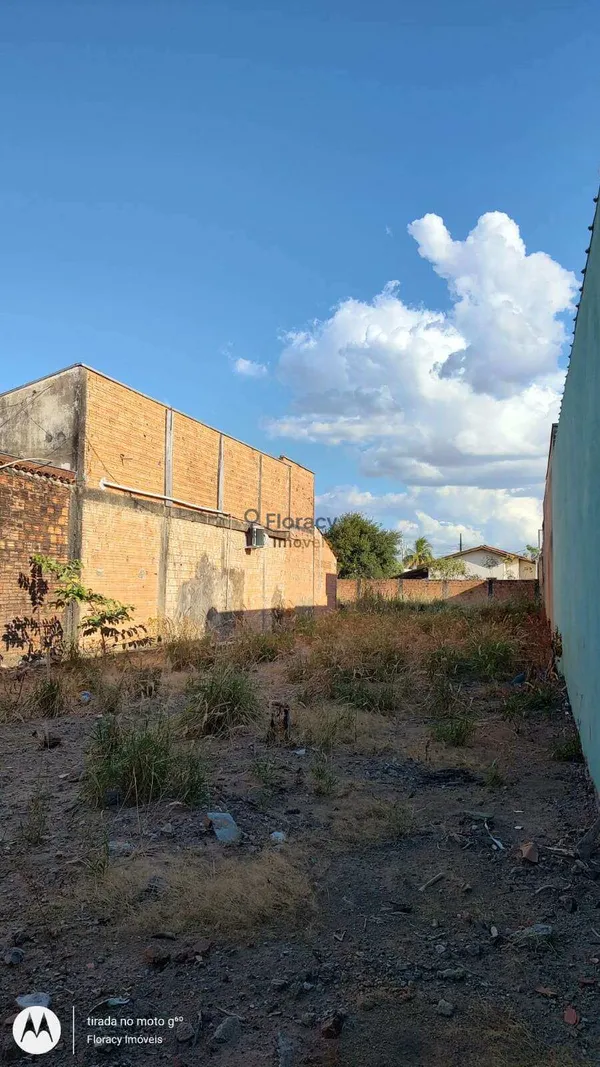 Casa à venda com 3 quartos, 120m² - Av. Jonas Pinheiro,Sinop