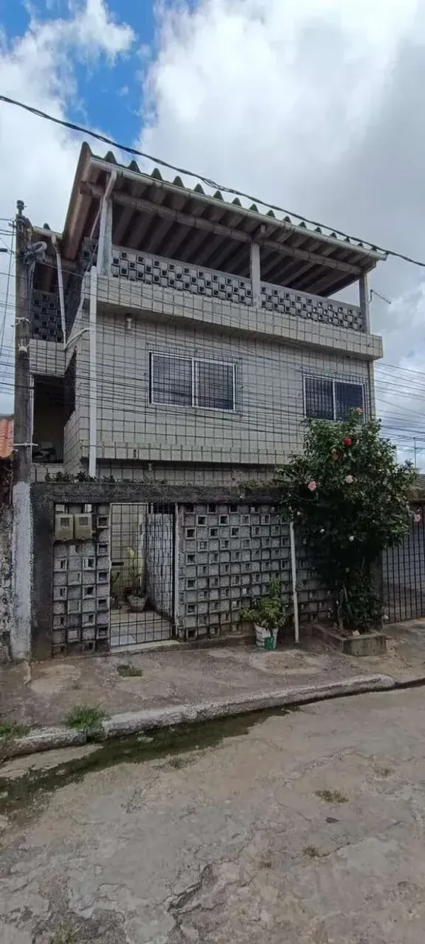 Casa à venda com 4 quartos - COHAB,Recife