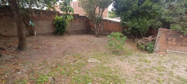 Casa à venda com 4 quartos - ,