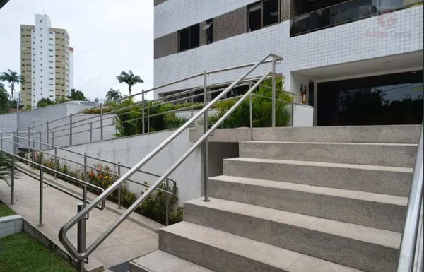Apartamento à venda com 2 quartos - ,